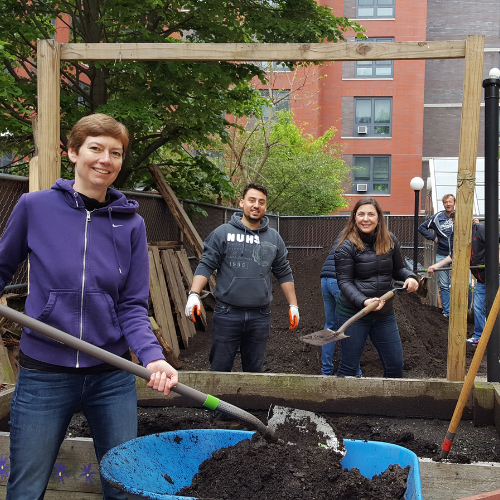 Volunteer Appreciation: Euroclear Bank Makes a Difference in NYC