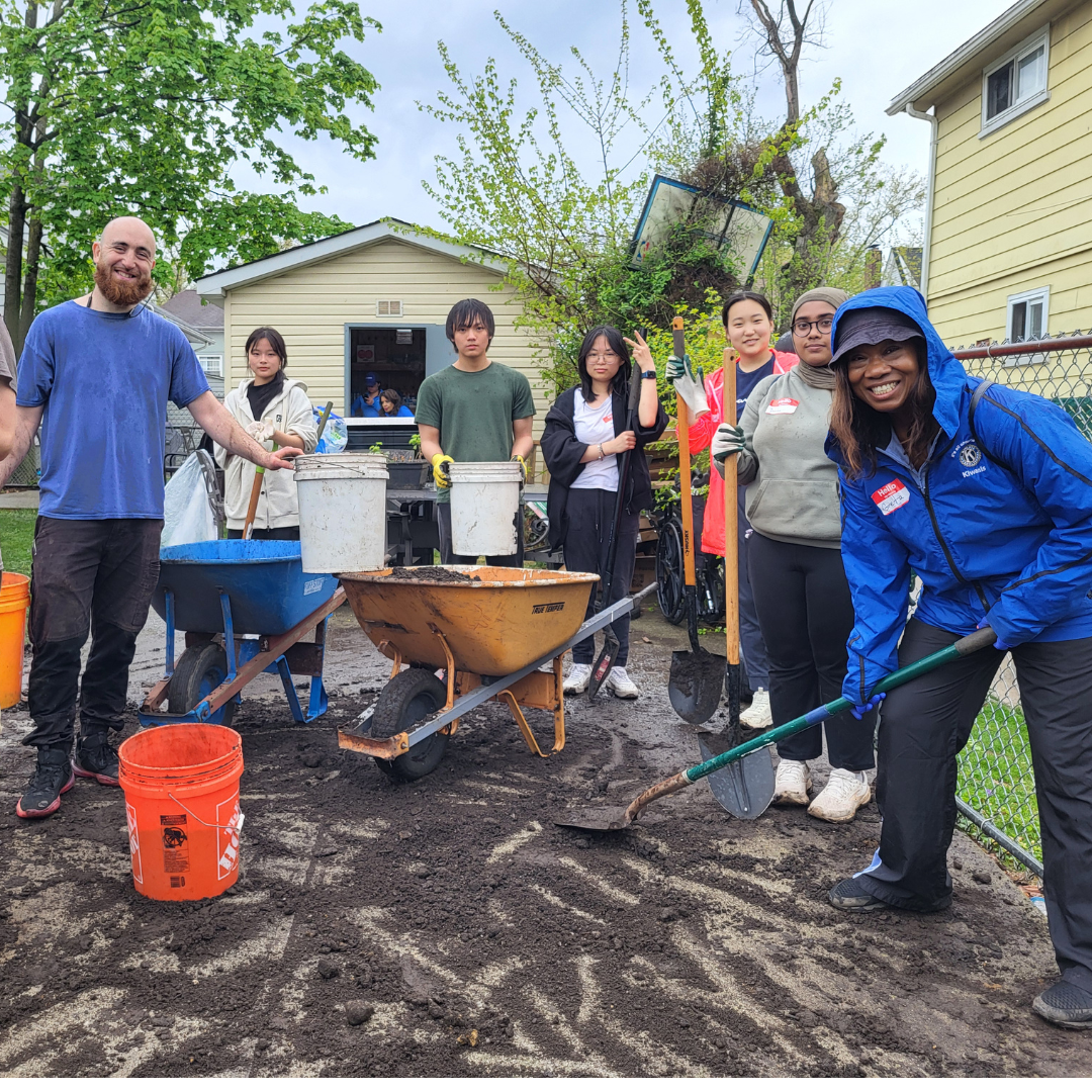 Let’s Renovate a Garden!
